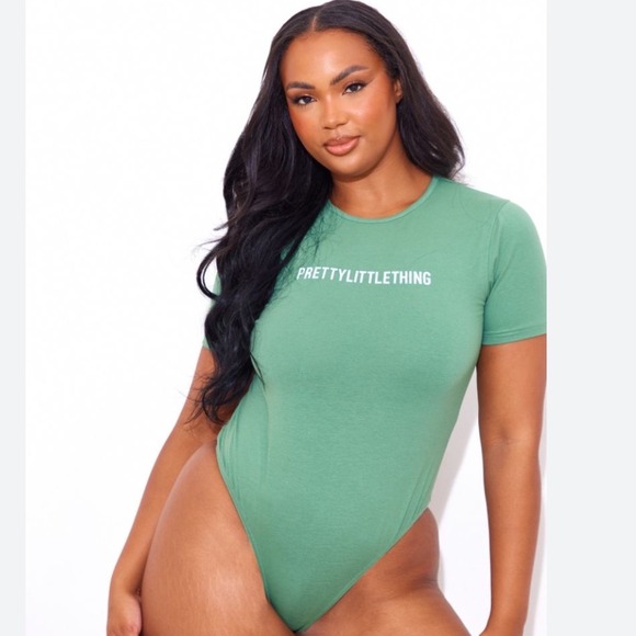 PrettyLittleThing Tops - PrettyLittleThing Sage Green Short Sleeve Logo Bodysuit US‎ 12 NEW
